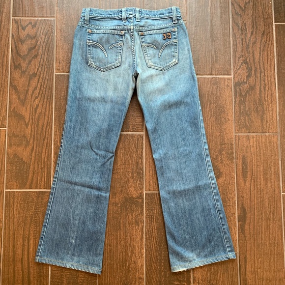 Joe’s Jeans Garcia Bootcut 26.5” Short Made in USA - Picture 3 of 8